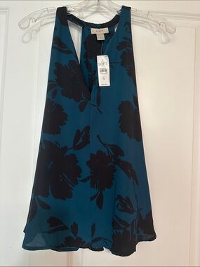 NWT Loft size Small Teal Sleeveless Racerback Floral Print Blouse